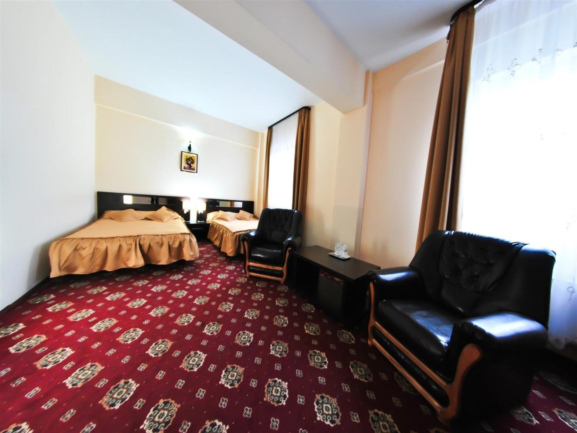 Hotel Magic Gt Trivale Pitesti Room photo