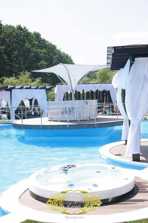 Hotel Magic Gt Trivale Pitesti Exterior photo