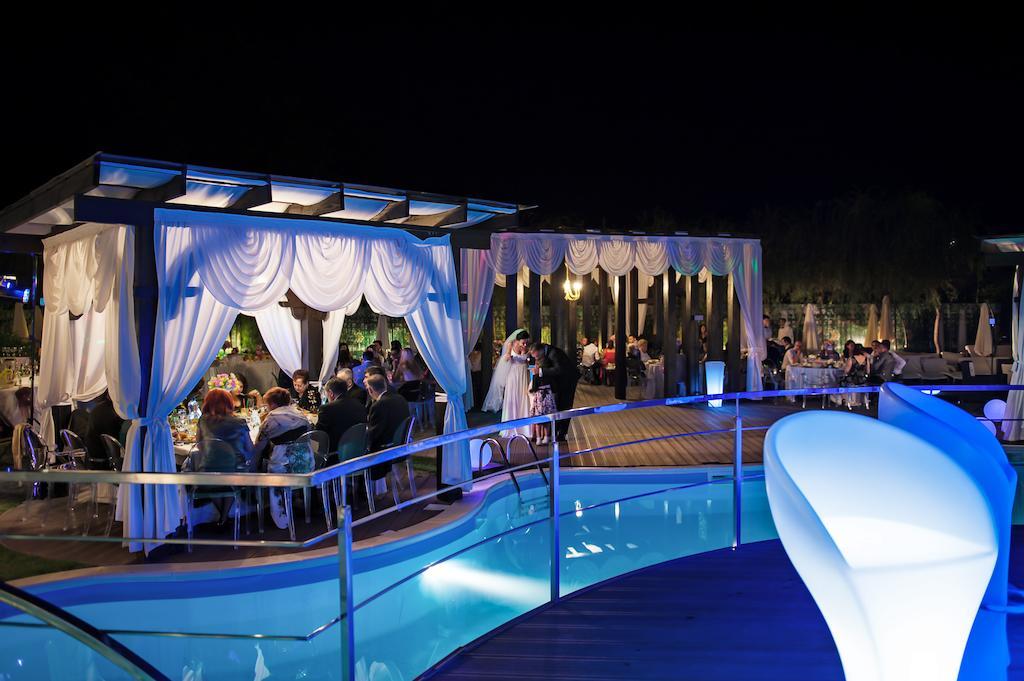 Hotel Magic Gt Trivale Pitesti Exterior photo