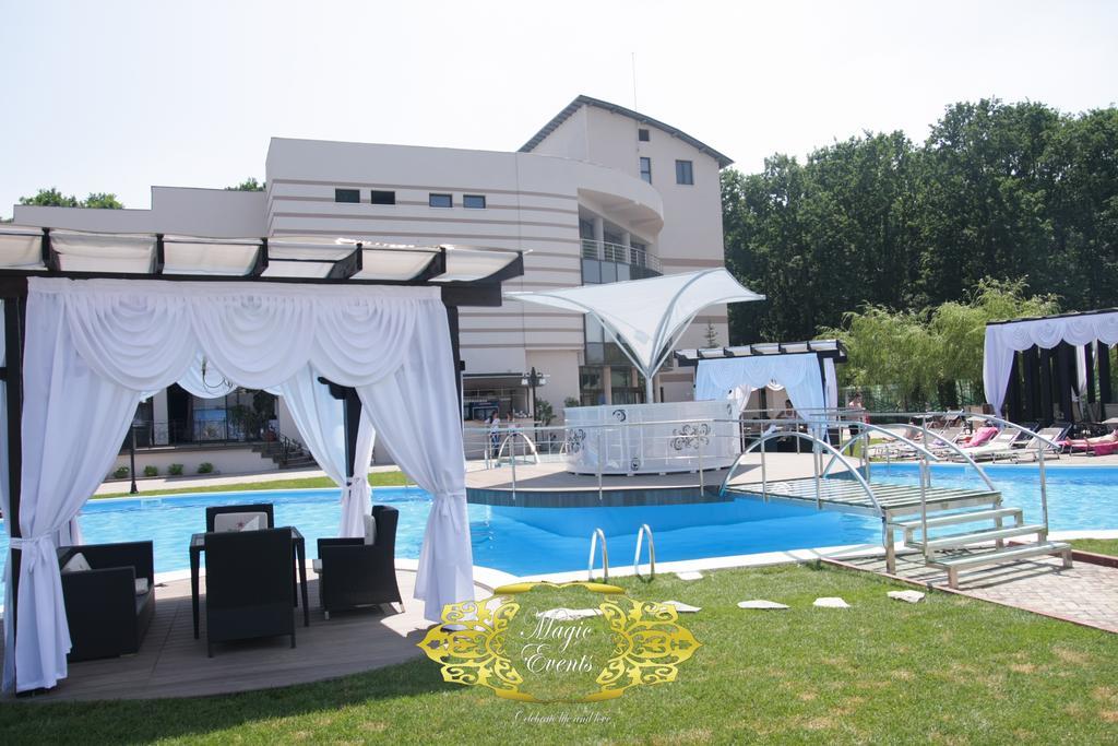 Hotel Magic Gt Trivale Pitesti Exterior photo
